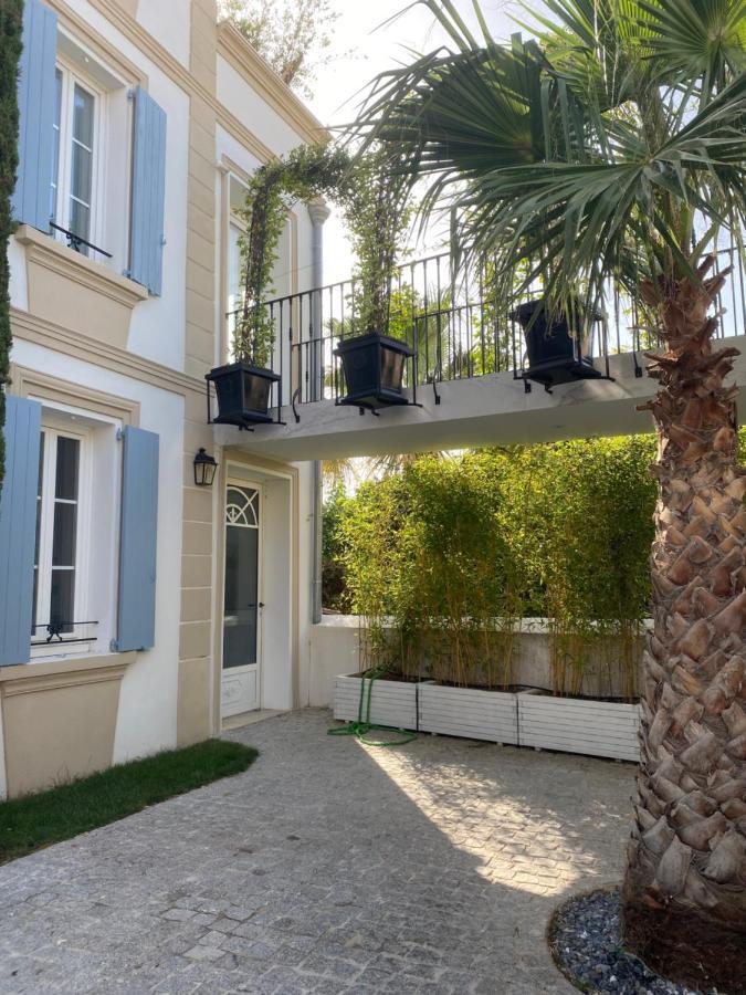 Villa Caprice 식스포즈레스플라지스 외부 사진